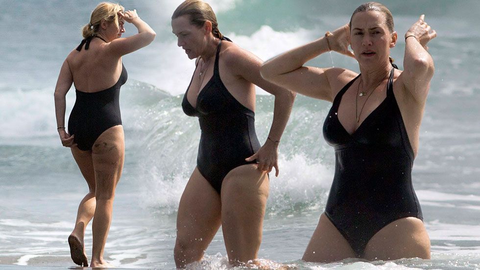 Kate winslet bikini picture